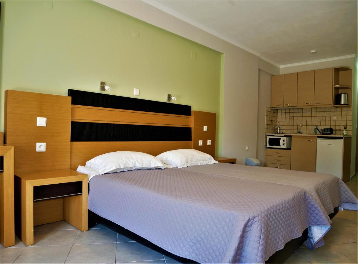 Sandra's Studios Parga Exteriör bild